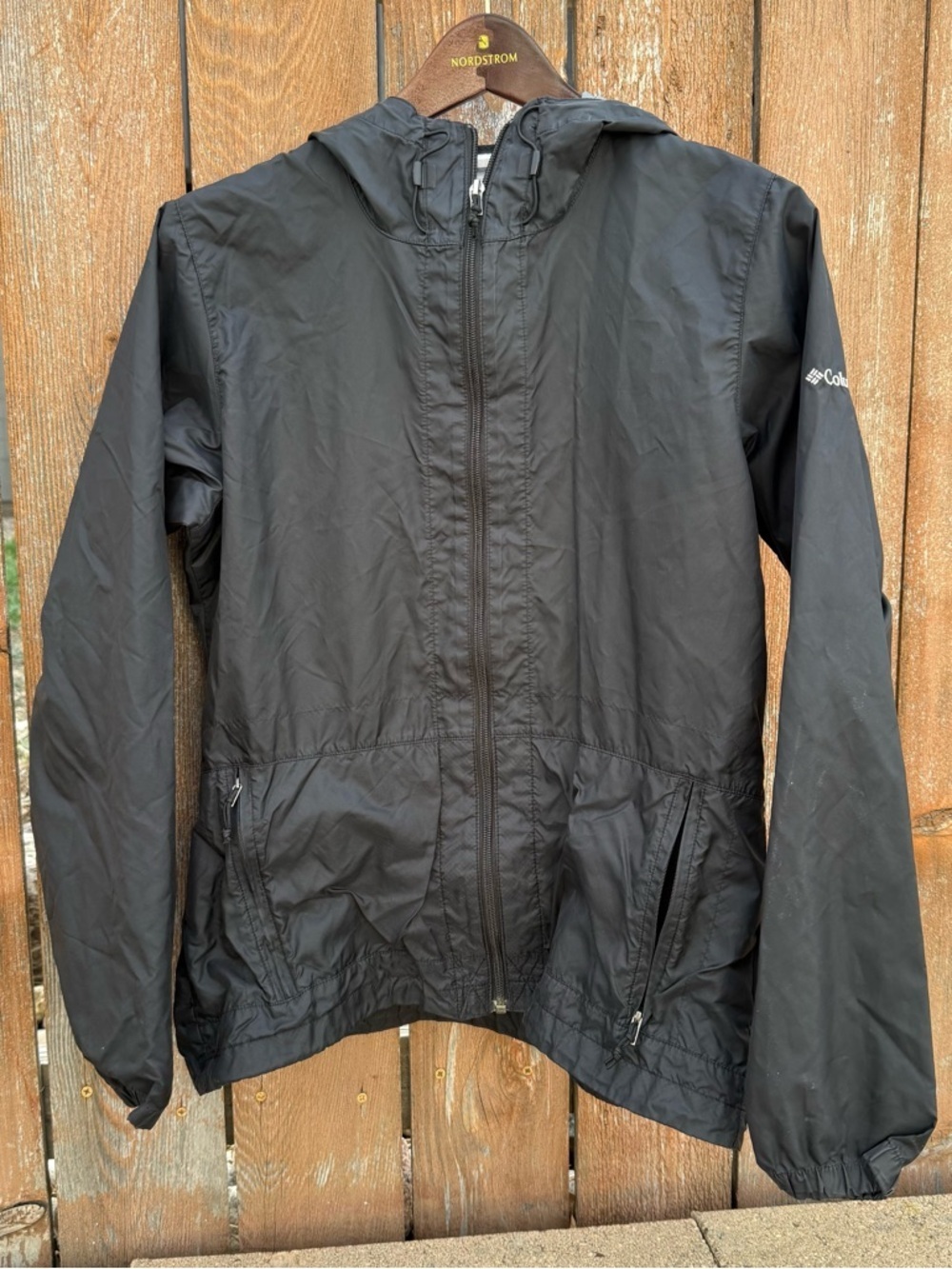 Columbia Women’s Black Lightweight Hood Windbreaker Zip Jacket Coat Size Medium